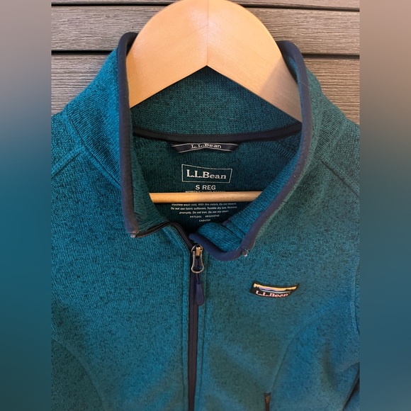 Like New! Teal  - Women's L.L.Bean Sweater Fleece Full-Zip Jacket! - Picture 3 of 8